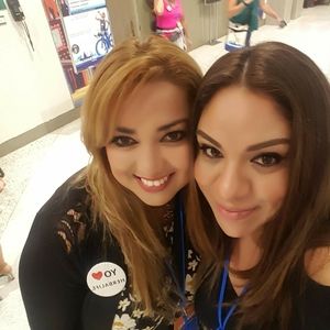 Meet your Posher, Elizabeth